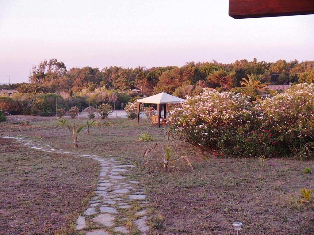 Eco Affittacamere Casa Maica Eco Guesthouse Stintino Exteriör bild